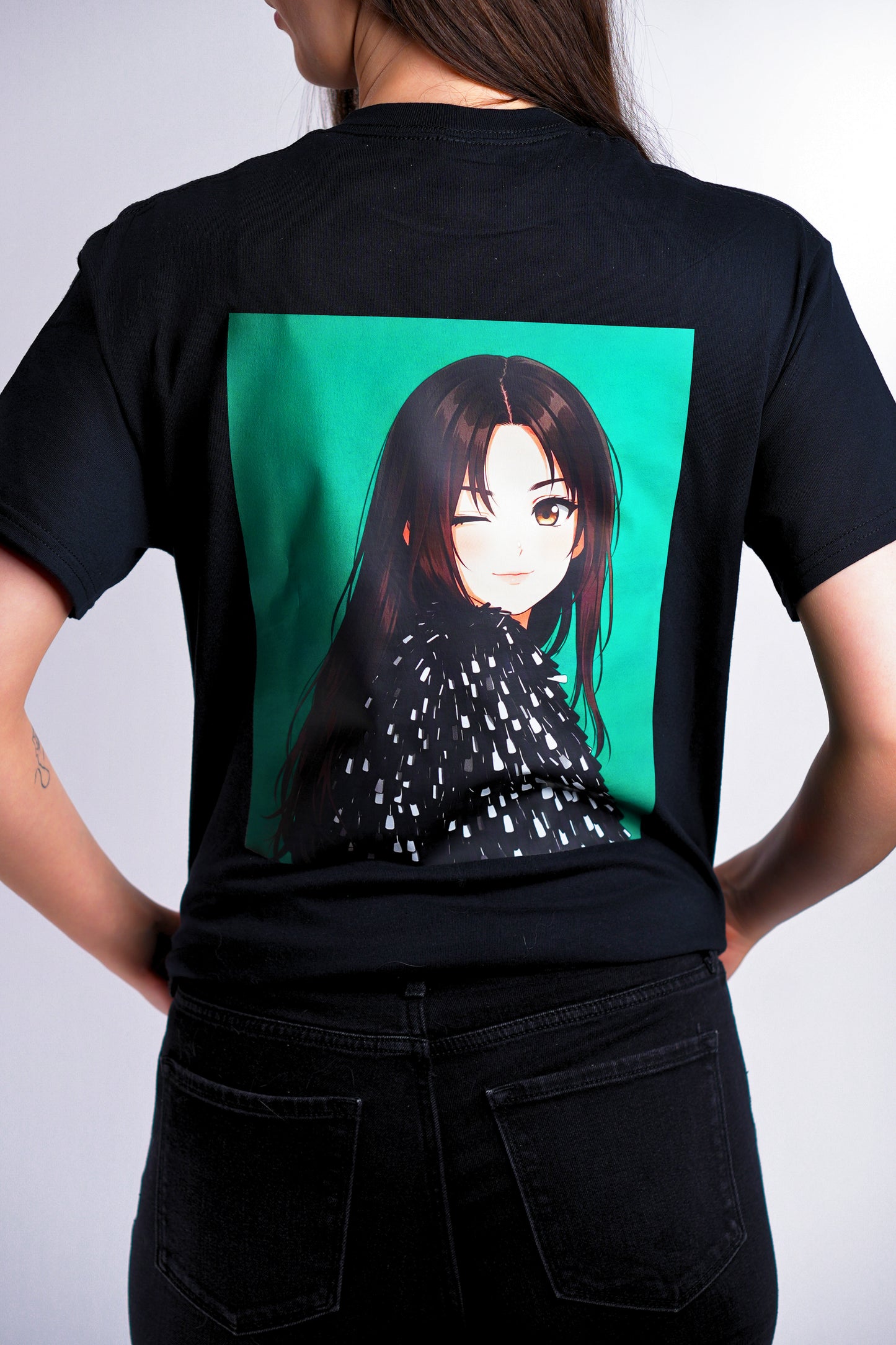 Cartoon black t-shirt